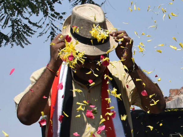 కోర్టు మెట్లు ఎక్కడానికి సిద్దం కావాలి