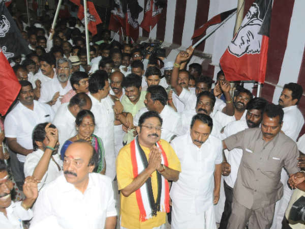 సంతకాలు లేవని తెలిసింది