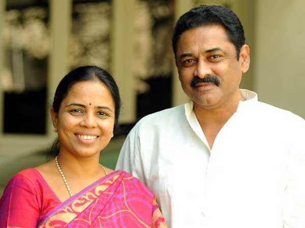 భూమాపై ప్రేమ సరే.. శోభమ్మ మాటేమిటి