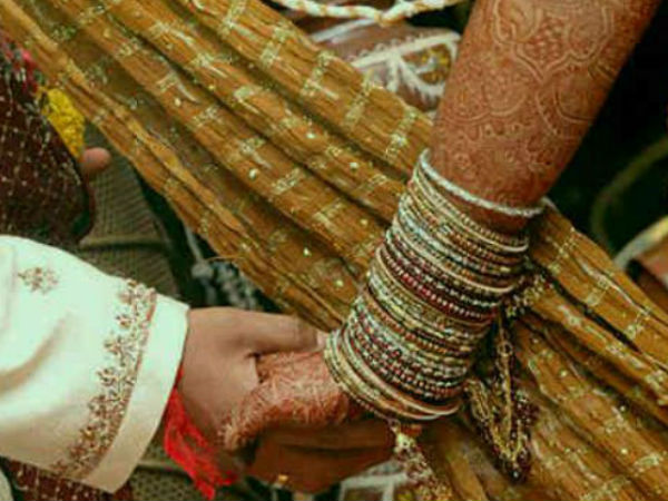 Husband complains against wife in Hyderabad Husband complains against wife in Hyderabad