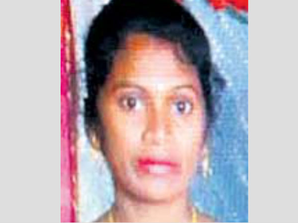 Bangalore Girl Cheated 2600 young men with Fake Profile in a Matrimony Website Bangalore Girl Cheated 2600 young men with Fake Profile in a Matrimony Website