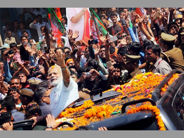 UP campaign: Bollywood 'tadka' adds zing to political speeches UP campaign: Bollywood 'tadka' adds zing to political speeches