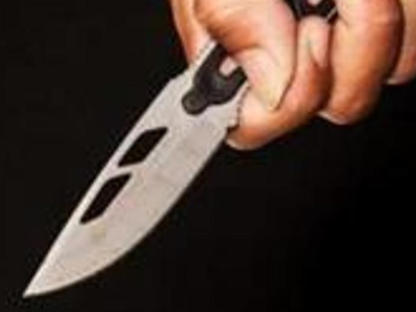 Jilted lover slashes throat of newly married woman in Ghaziabad Jilted lover slashes throat of newly married woman in Ghaziabad