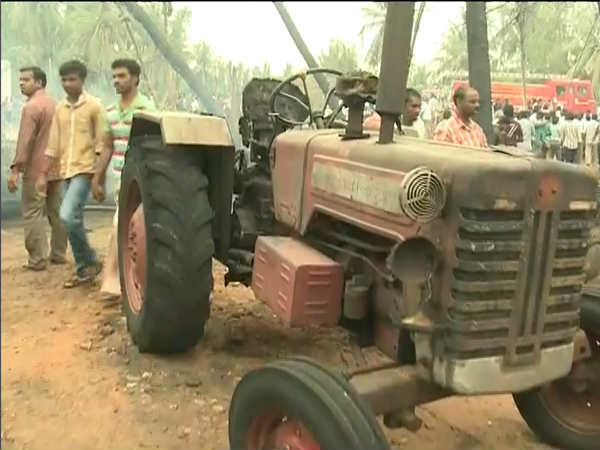 Tractor Tractor