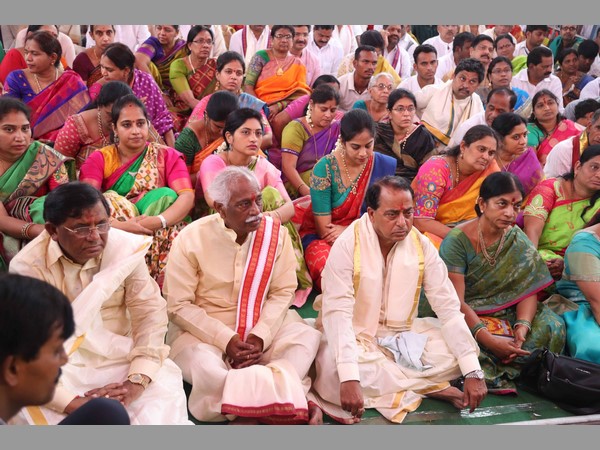 దత్తాత్రేయ హాజరు...