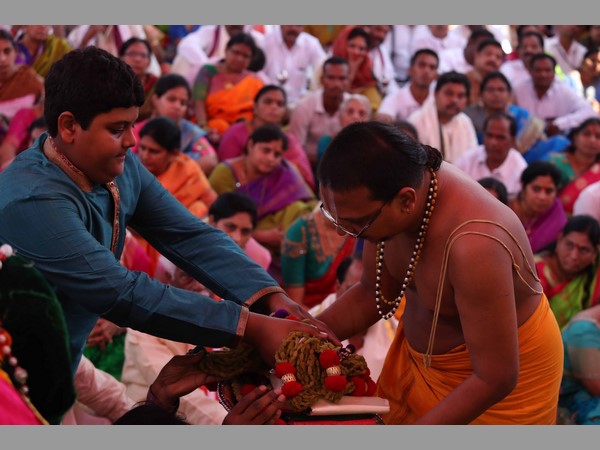 కుటుంబం తరఫుననే హిమాన్షు...