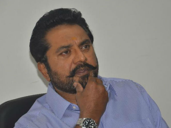 A few lakh rupees were also recovered from Sarathkumar A few lakh rupees were also recovered from Sarathkumar