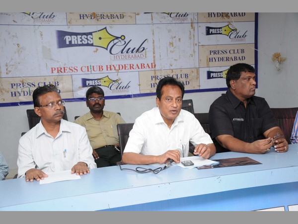 తల్లిదండ్రులు వాదన: