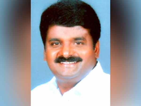 కటకటాలు వెనక్కే..