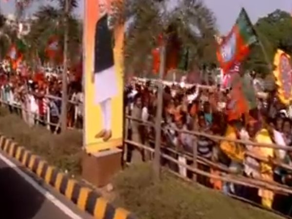 తూర్పు భారతంలో పట్టుకోసం..