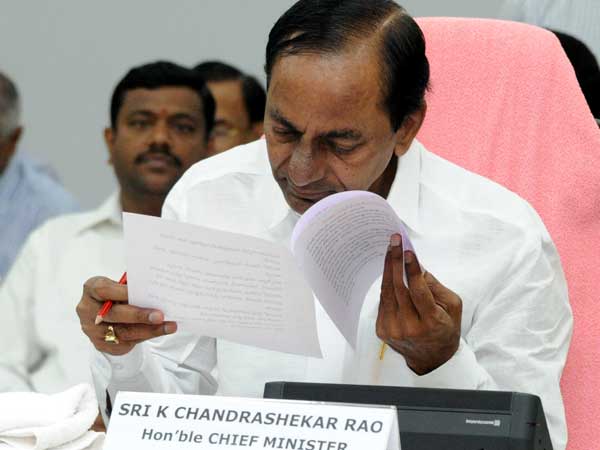 రాజకీయ ప్రయోజనమెవరికీ?