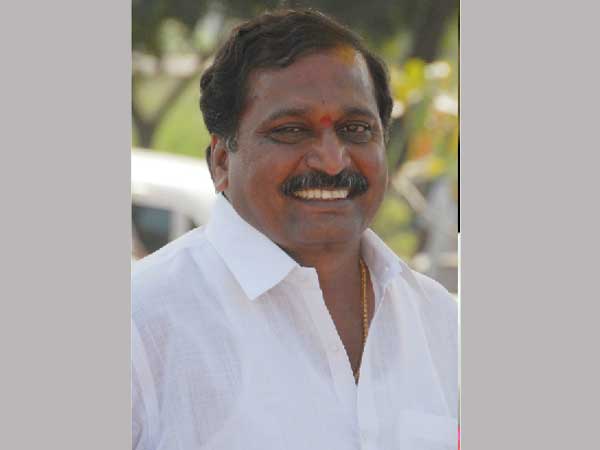 సోదరుడితో వాగ్వాదం