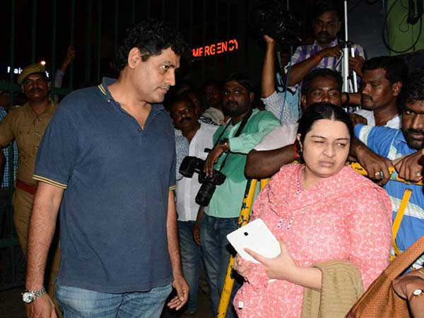 అక్రమాలు బయటపడతాయనే
