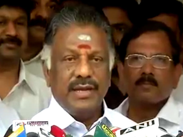 నేను సీఎంగా ఉంటే చిన్నమ్మకు జై అంటారా !