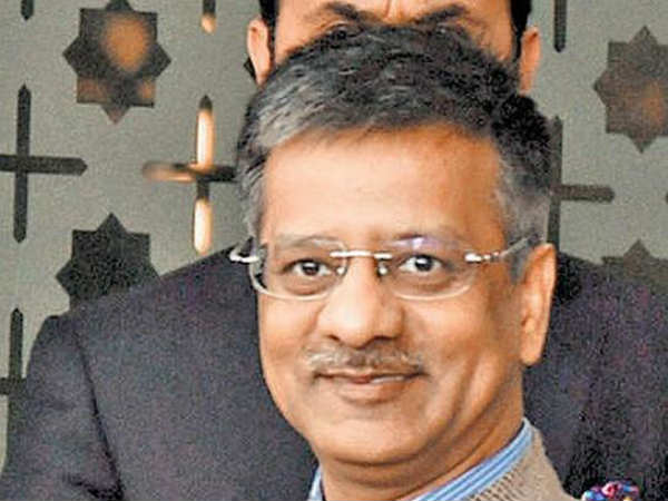 వాణిజ్యం, సర్వీసుల అంశం