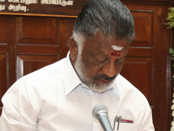 సీఎంగా పన్నీరుసెల్వం, పార్టీ చీఫ్గా పళనిస్వామి