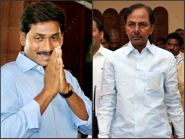 కేసీఆర్, జగన్పై పోస్టులు పెట్టినప్పుడు...