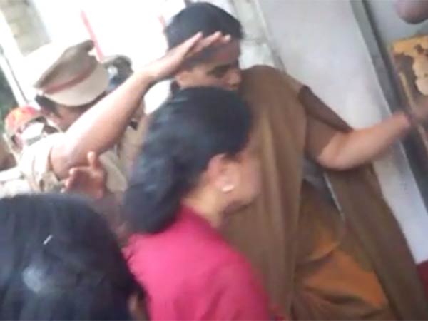 చాపకింద నీరులా మన్నార్ గుడి మాఫియా