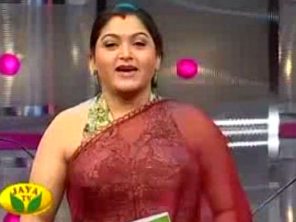 జయా టీవీ నుంచి అన్నాడీఎంకేలోకి నమితా