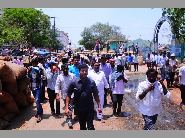 ఎమ్మెల్యే సండ్ర రాగానే...