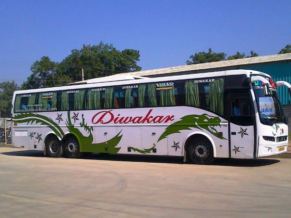 diwakar travels bus attacked with stones diwakar travels bus attacked with stones