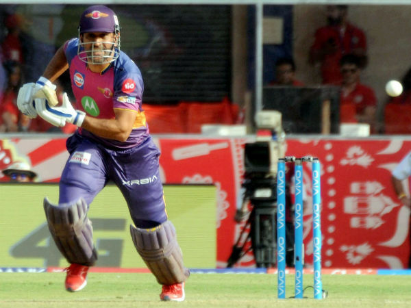 IPL 2017: A legend throws weight behind struggling MS Dhoni IPL 2017: A legend throws weight behind struggling MS Dhoni