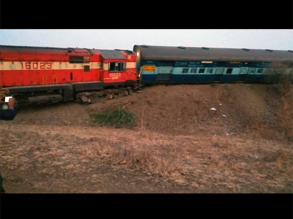 train 1 train 1