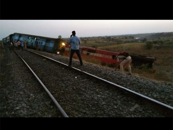 train 2 train 2