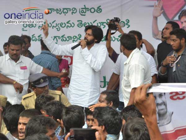 జగన్ దీక్ష.. పవన్ లేఖ