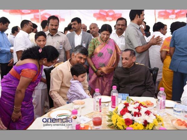 ఏడేళ్లుగా గవర్నర్గా..