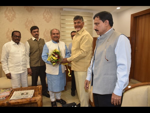 ఈఏపీ ల కోసం తీసుకొనే రుణాన్ని కేంద్రమే చెల్లించాలి