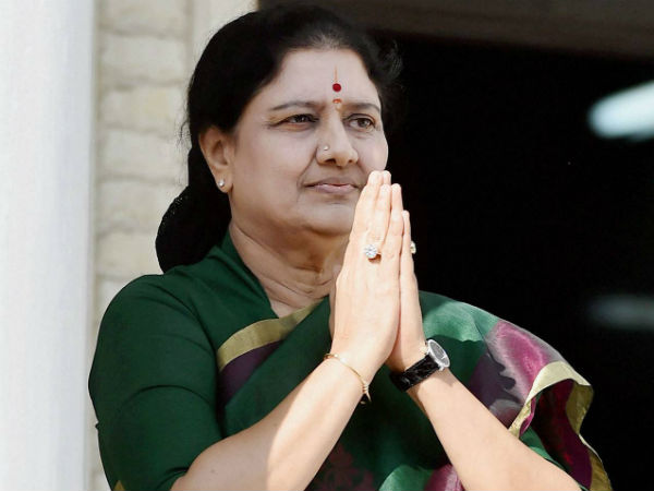 ప్రజలే బుద్ది చెబుతుారు