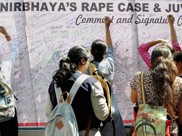 18 రోజుల్లో చార్జీషీట్