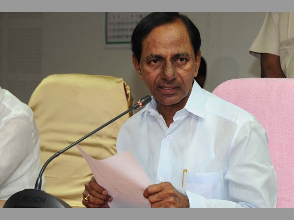 ఆంధ్రా మీడియాను పక్కన పెట్టుకుంటే...