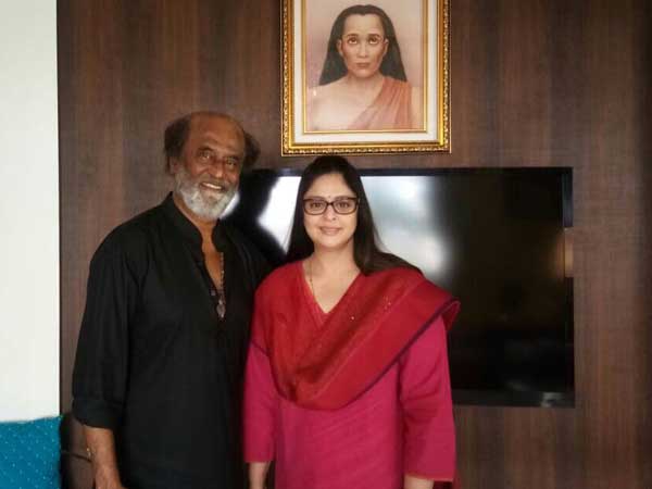 నగ్మా ద్వారా పావులు కదుపుతోందా?
