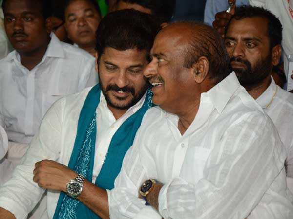 అప్పులపాలు చేస్తున్నారు