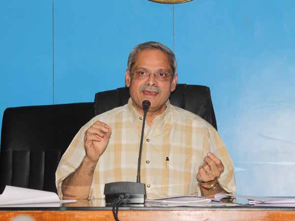 ఊరుకునేది లేదు