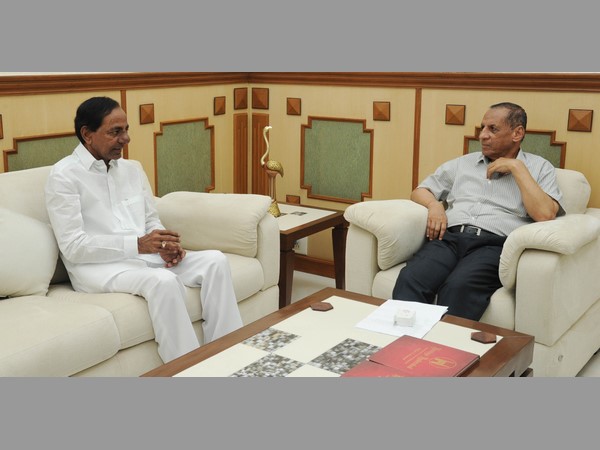 గవర్నర్ నరసింహన్తో భేటీలో కేసీఆర్ ఇలా