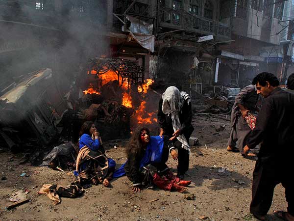 Suicide bomb attack on NATO convoy in Kabul; 4 killed, 22 injured Suicide bomb attack on NATO convoy in Kabul; 4 killed, 22 injured