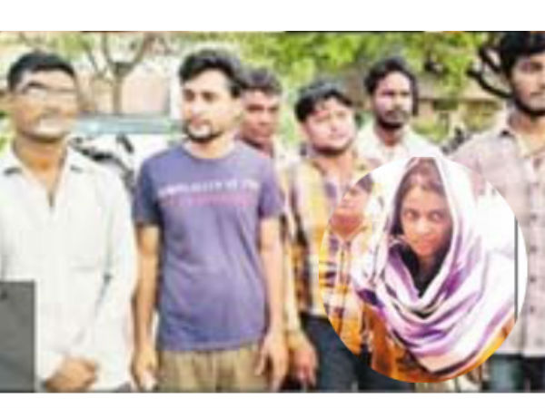 A girl saved by six youths A girl saved by six youths
