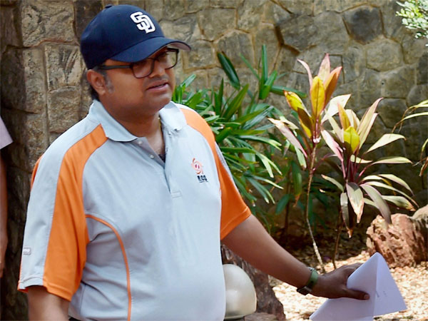 Days after CBI raid, Karti Chidambaram leaves for London Days after CBI raid, Karti Chidambaram leaves for London