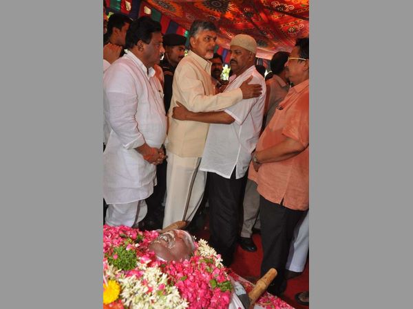వ్యక్తిగత పరిచయం కావొచ్చు