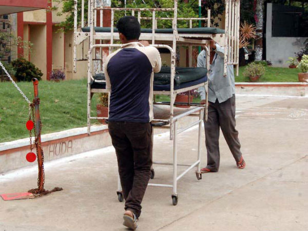 మొత్తం వీడియో తీశారు !