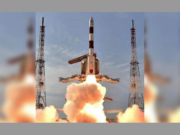 సొంతంగా అభివ్రుద్దిపై ఇస్రో ఇలా