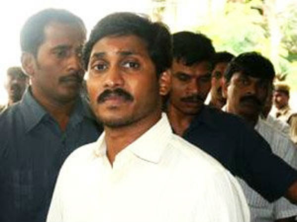 రాజీనామా పెద్ద విషయం కాదంటూనే...