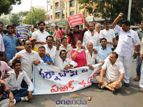 నిషేధాజ్నలు ఉల్లంఘించిన రాహుల్ అరెస్ట్