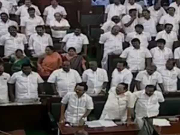 ఆందోళనలో అధికార పార్టీ !