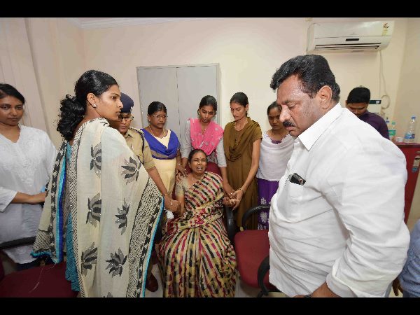 మంచి అధికారిని కోల్పోయాం