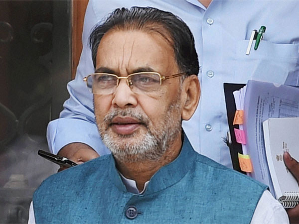 పేదలకే కాదు కేంద్ర మంత్రికి సమస్య !