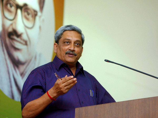 Constitutional authorities can become more corrupt than politicians: Manohar Parrikar Constitutional authorities can become more corrupt than politicians: Manohar Parrikar